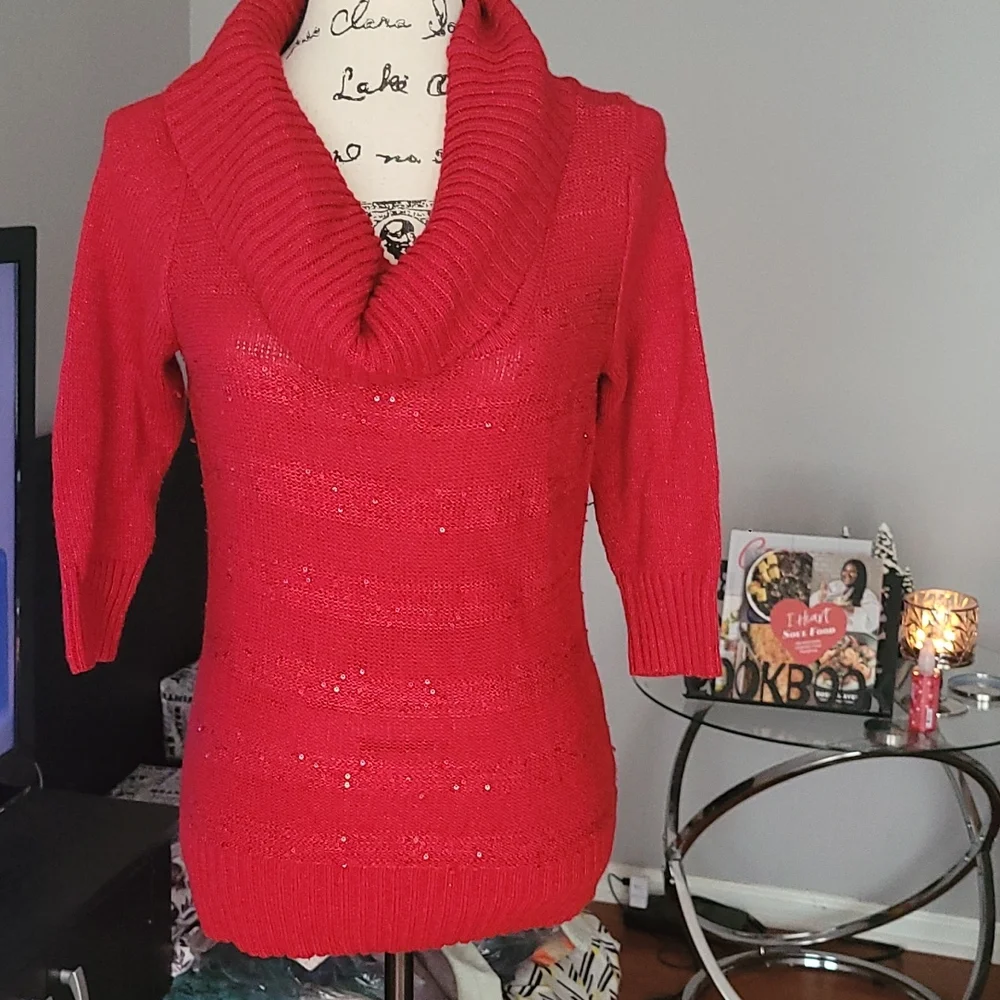By & By Red XL Metallic quarter sleeve sweater - Picture 2 of 5